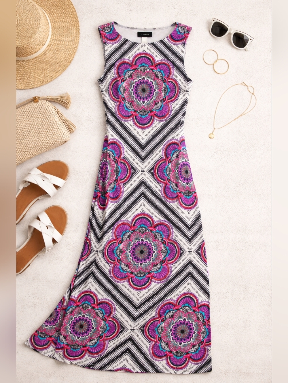 B. Smart Body Hugging Poly/span Sleeveless Vibrant Colorful Maxi Dress. Sz 4